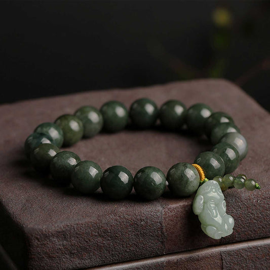 🎁 Green Jade Bracelet with Pixiu - Invite Wealth & Calming Energies (100% off)