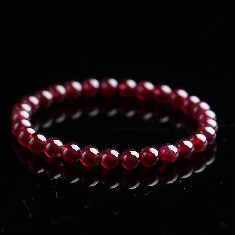 Bracciale con pietra di granato rosso - Ravviva la tua passione e il tuo amore